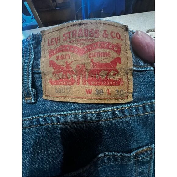 Levi Mens 559 Relaxed Straight Jeans Sz 38/28 - Picture 3 of 6